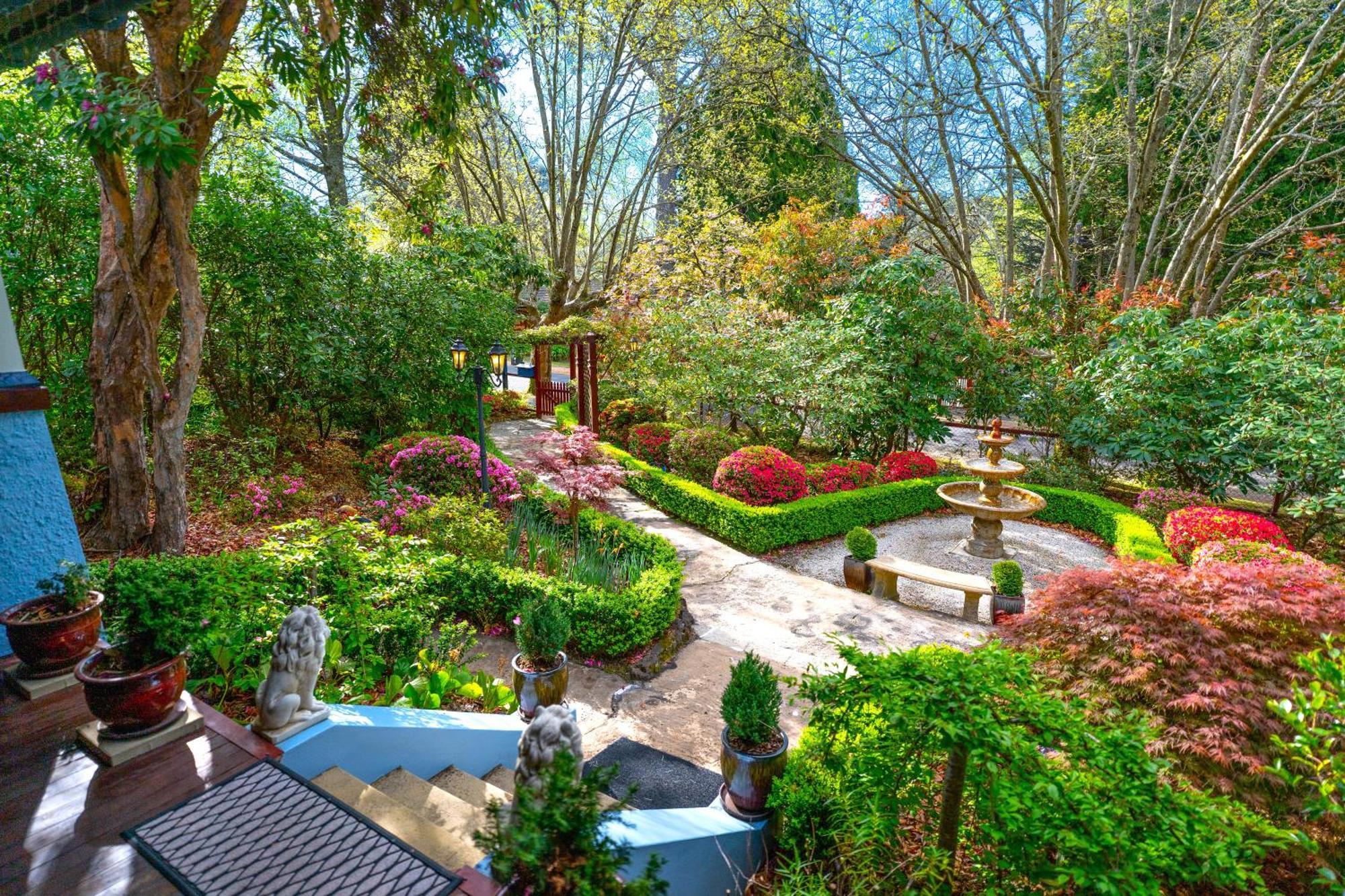 Kubba Roonga Guesthouse - Boutique Luxury Spa Retreat & Gardens - Blue Mountains Блекхийт Екстериор снимка